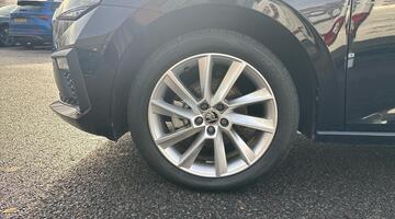2024 Škoda 1.0 TSI SE L DSG Euro 6 5-door (Black) - Image: 24