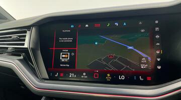 2025 Volkswagen 3.0 V6 TSI eHybrid 14.3kWh R Tiptronic 4Motion Euro 6 5-door (Grey) - Image: 30