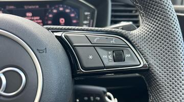 2025 Audi 1.0 TFSI 30 S line Sportback S Tronic Euro 6 5-door (Black) - Image: 36