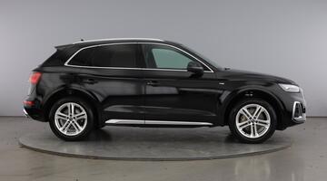 2023 Audi 2.0 TDI 40 S line S Tronic quattro Euro 6 5-door (Black) - Image: 4