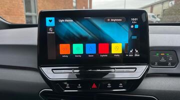 2020 Volkswagen Pro Performance 58kWh Life Auto 5-door (Silver) - Image: 65