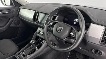 2023 Škoda 2.0 TDI SE Drive DSG 4WD Euro 6 5-door (5 Seat) (Grey) - Image: 7