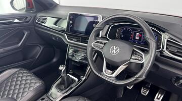 2022 Volkswagen TSI R-Line 2WD Euro 6 2-door (Red) - Image: 6