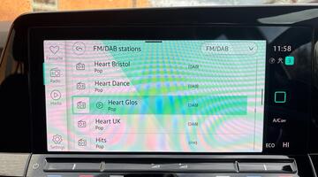 2022 Volkswagen TSI 13kWh Style DSG Euro 6 5-door (Black) - Image: 10