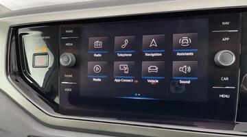 2021 Volkswagen 1.0 EVO Match Euro 6 5-door (Silver) - Image: 18