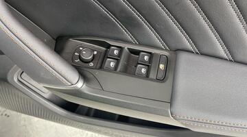 2025 CUPRA EHybrid 25.8kWh VZ2 DSG Euro 6 5-door (Grey) - Image: 24