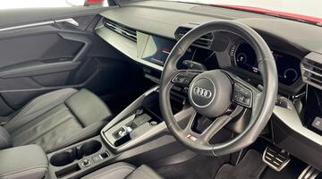 2022 Audi 1.0 TFSI 30 S line S Tronic Euro 6 4-door (Red) - Image: 6