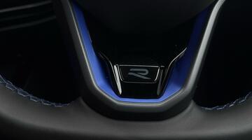 2025 Volkswagen 2.0 TSI R Black Edition DSG 4Motion Euro 6 5-door (Grey) - Image: 31