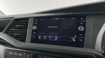 2024 Volkswagen 2.0 TDI T30 Highline Kombi DSG FWD SWB Euro 6 5-door (White) - Image: 14