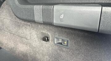 2025 Volkswagen ETSI MHEV Elegance DSG Euro 6 5-door (Grey) - Image: 27