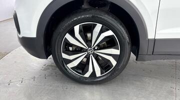 2023 Volkswagen 1.0 TSI Black Edition Euro 6 5-door (White) - Image: 34