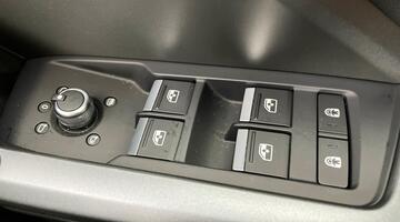 2025 Audi TFSI CoD 35 S line S Tronic Euro 6 5-door (White) - Image: 19