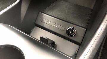 2024 Audi 45 Black Edition Sportback Auto quattro 5-door 82kWh (White) - Image: 33