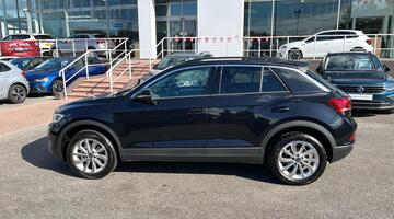 2025 Volkswagen TSI Match DSG Euro 6 5-door (Black) - Image: 41