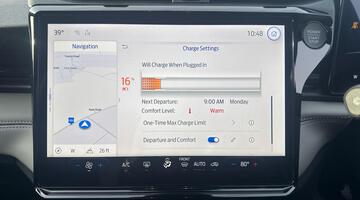 2026 Ford Standard Range 43kWh Premium Auto 5-door (Yellow) - Image: 13