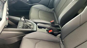 2023 Audi TFSI 35 Black Edition Sportback S Tronic Euro 6 5-door (Yellow) - Image: 38