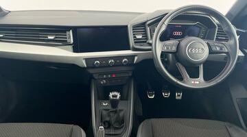 2022 Audi 1.0 TFSI 25 S line Sportback Euro 6 5-door (Black) - Image: 8