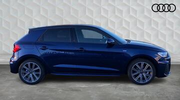 2025 Audi 1.0 TFSI 30 S line Sportback S Tronic Euro 6 5-door (Blue) - Image: 4