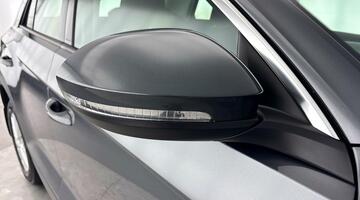 2023 Volkswagen 1.0 TSI Life Euro 6 5-door (Grey) - Image: 32