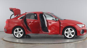 2022 Audi 1.0 TFSI 30 S line S Tronic Euro 6 4-door (Red) - Image: 10