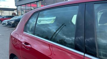 2022 Volkswagen TSI Style Euro 6 5-door (Red) - Image: 14