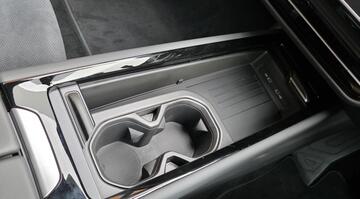 2025 Volkswagen Pro 77kWh Match Plus Fastback Auto 5-door (Multicolour) - Image: 41