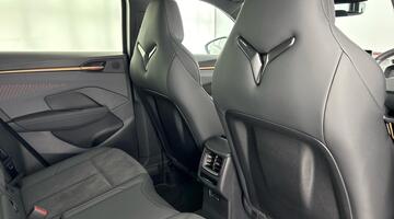 2025 CUPRA 2.0 TSI VZ1 DSG 4-doorive Euro 6 5dr (Black) - Image: 32