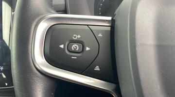 2019 Volvo 2.0 T4 Inscription Auto Euro 6 5-door (White) - Image: 22