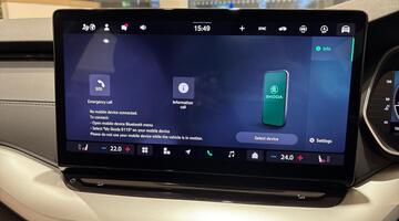 2024 Škoda TSI ACT SE Technology Euro 6 5-door (Black) - Image: 30