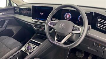 2024 Volkswagen ETSI MHEV Elegance DSG Euro 6 5-door (White) - Image: 6