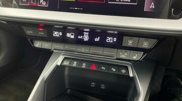 2025 Audi TFSI 35 S line S Tronic Euro 6 4-door (Blue) - Image: 15