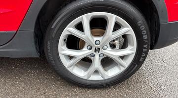 2024 SEAT TSI FR DSG Euro 6 5-door (Red) - Image: 25