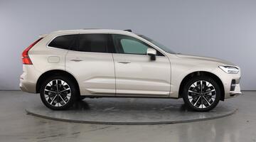 2025 Volvo 2.0 T8 18.8kWh Ultra Bright Auto Euro 6 5-door (Unlisted) - Image: 4