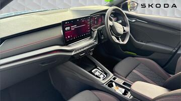 2025 Škoda 2.0 TSI vRS DSG Euro 6 5-door (Blue) - Image: 3