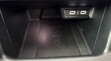 2025 Volkswagen TSI R-Line DSG Euro 6 5-door (White) - Image: 7