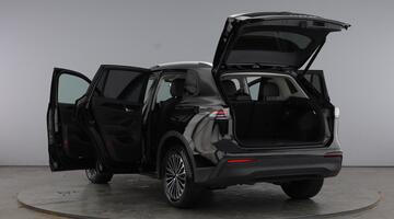 2025 Volkswagen ETSI MHEV Match DSG Euro 6 5-door (Black) - Image: 11