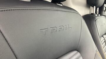 2025 Ford 2.0 320 EcoBlue Trail LH1 Euro 6 5-door (Black) - Image: 23