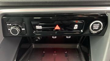 2025 Audi 2.0 TFSI S line S Tronic quattro Euro 6 5-door (Grey) - Image: 25