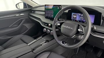 2025 Škoda TSI iV 25.7kWh SE L DSG Euro 6 5-door (Blue) - Image: 6