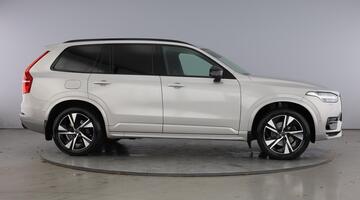 2023 Volvo 2.0 B5 MHEV Plus Auto 4WD Euro 6 5-door (Silver) - Image: 4