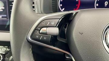 2024 Škoda TSI ACT SE L Euro 6 5-door (Black) - Image: 24