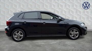 2023 Volkswagen 1.0 TSI R-Line DSG Euro 6 5-door (Black) - Image: 4