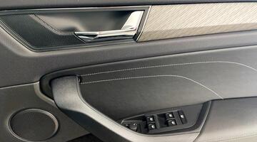 2022 Škoda TSI ACT SE L Executive Euro 6 5-door (7 Seat) (Grey) - Image: 25