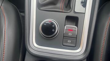 2025 SEAT TSI EVO FR Sport DSG Euro 6 5-door (Black) - Image: 23