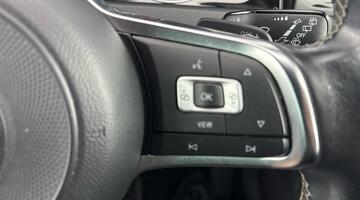 2019 Volkswagen TSI EVO R-Line DSG Euro 6 5-door (Black) - Image: 24