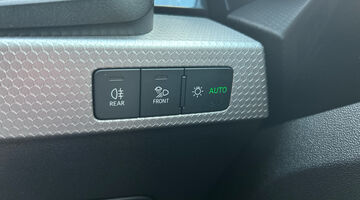 2025 Audi TFSI 35 S line Sportback S Tronic Euro 6 5-door (White) - Image: 32