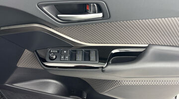 2021 Toyota VVT-h Excel CVT Euro 6 5-door (Grey) - Image: 20