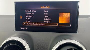 2022 Audi TFSI CoD 35 Black Edition Euro 6 5-door (Blue) - Image: 22