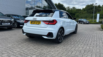 2025 Audi TFSI 35 Black Edition Sportback S Tronic Euro 6 5-door (White) - Image: 17