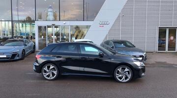 2025 Audi TFSI 35 Black Edition Sportback S Tronic Euro 6 5-door (Black) - Image: 4